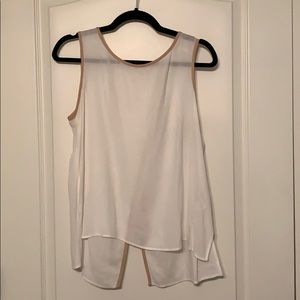 White Ella moss tank with camel colored piping